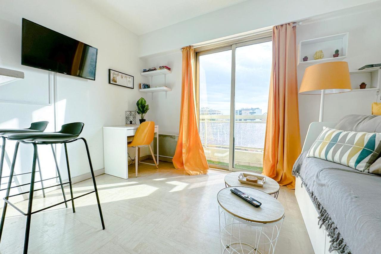 Guignon - Apart Sunny Comfort Close To The Port & Station Антиб Экстерьер фото